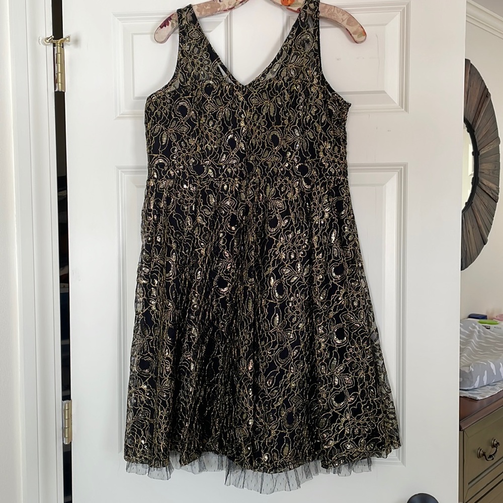 Beautiful Motherhood Maternity dress Medium